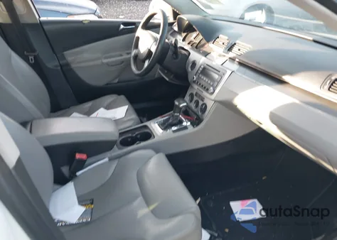 2006 Volkswagen Passat 2.0T from USA, damaged, VIN WVWAK73C46P073966